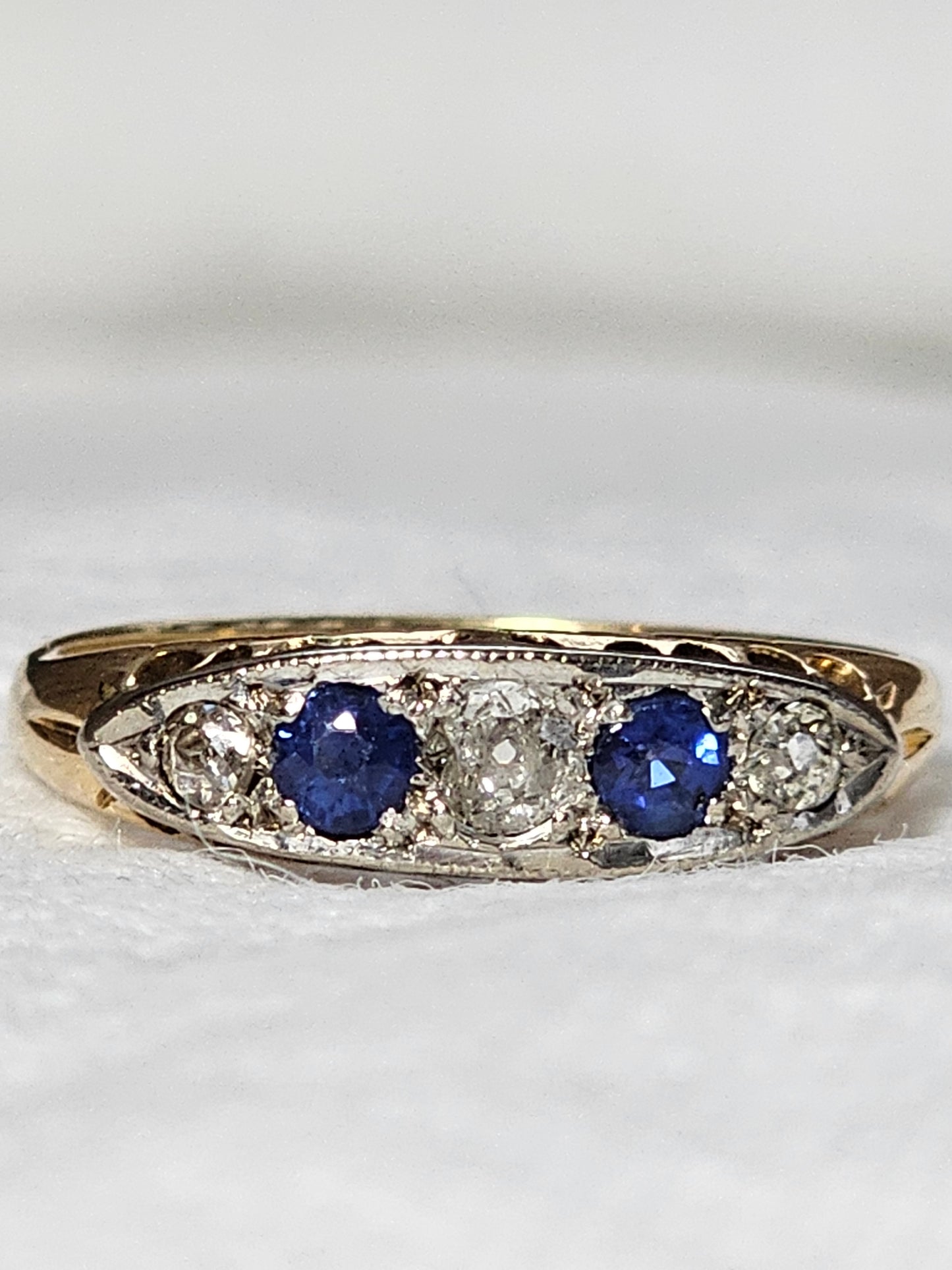 An English Antique Edwardian 18ct Gold, Platinum, Diamond and Sapphire Ring
