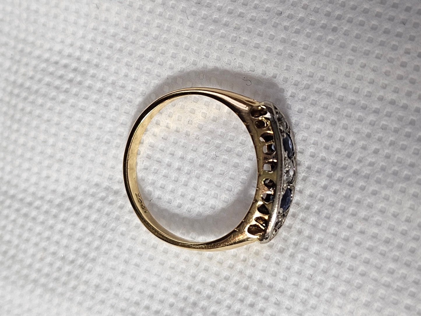 An English Antique Edwardian 18ct Gold, Platinum, Diamond and Sapphire Ring