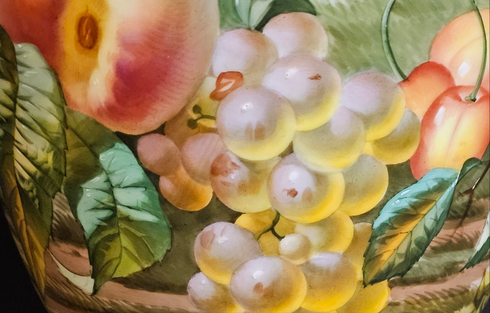 A Large 19thC Paris Porcelain Vase Finely Painted with Ducks, Flowers and Fruit