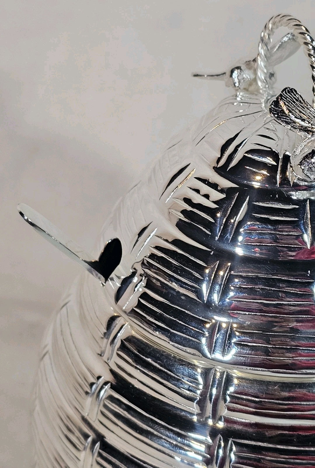 A Silver Plated Beehive Honey Pot & Spoon Moulded with Bee's on the Handle