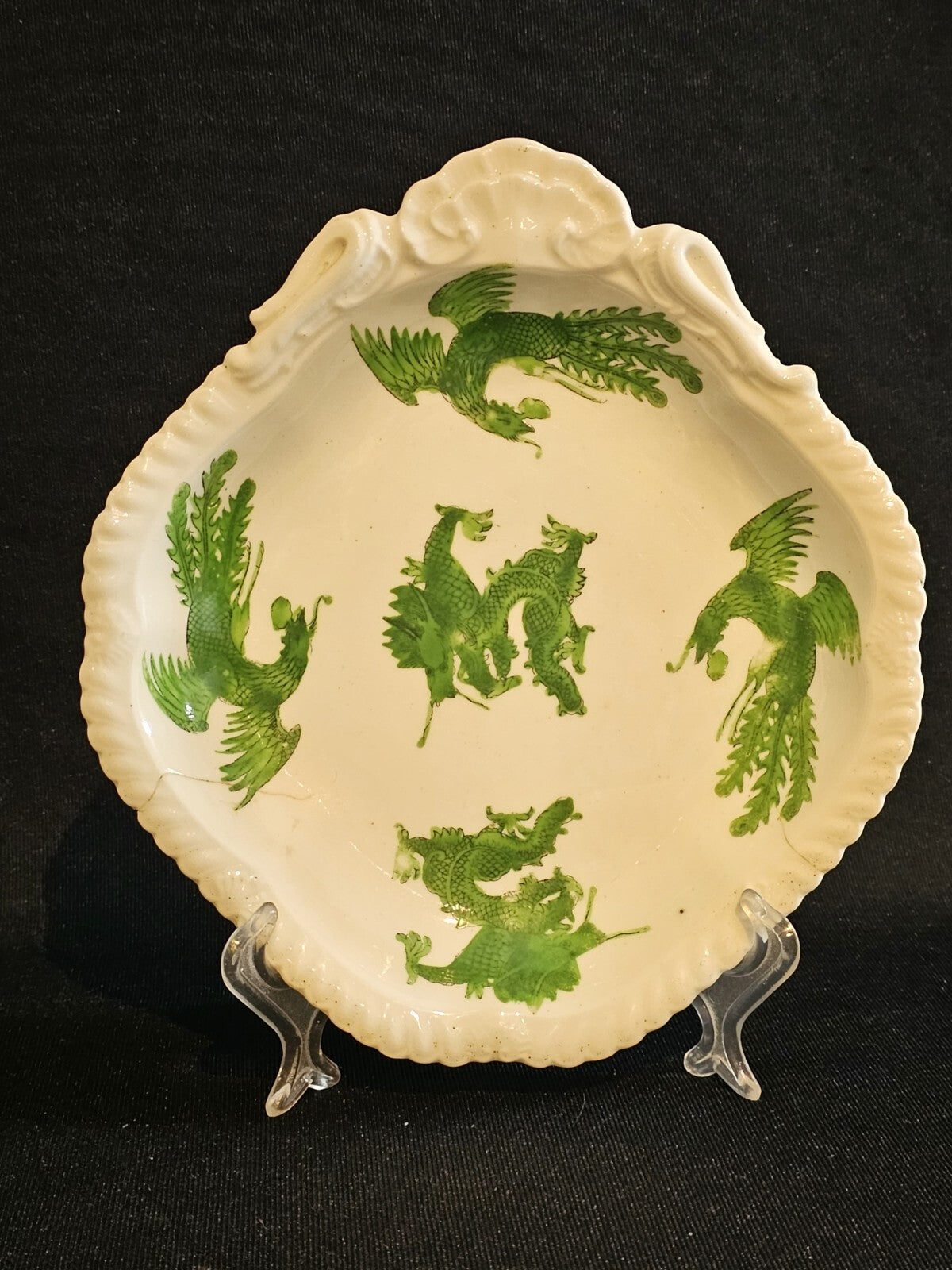 A Charles Bourne Dessert Dish, c.1817-1830 Pattern Number 862 A/F