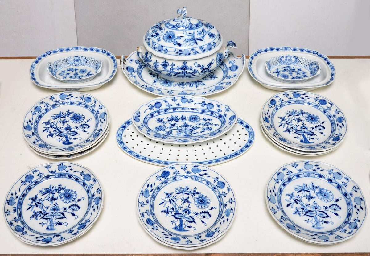 A Bloch & Co Eickwald Blue and White Onion Pattern Dinner Service,  19thC