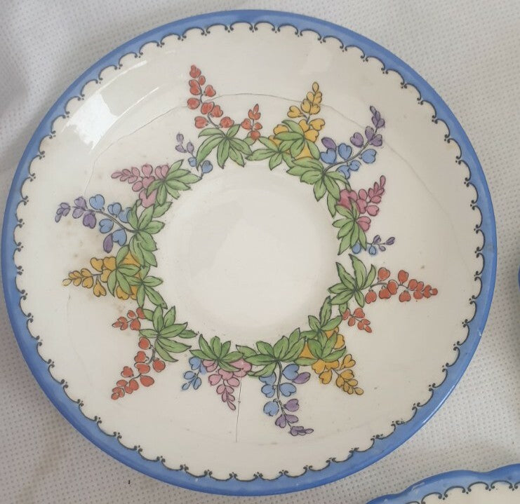 A New Chelsea bone china floral Kirby pattern tea service, mid 20th c,