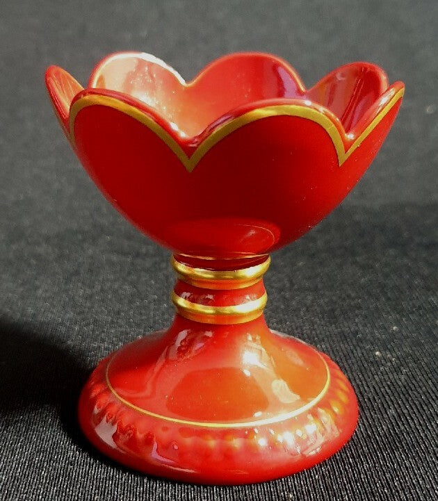 A Limited Edition Royal Doulton Flambe Egg Stand, Late 20thC,