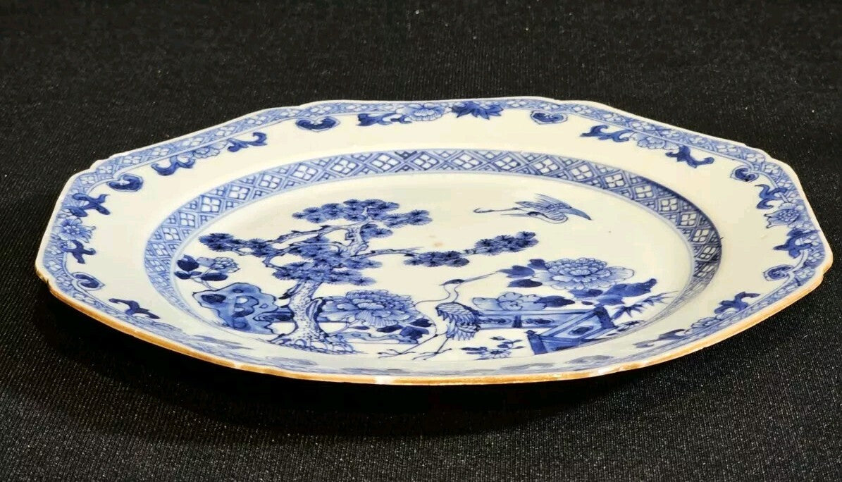An 18thc Octagonal Shaped Chinese Export blue and White Plate, Hand Painted