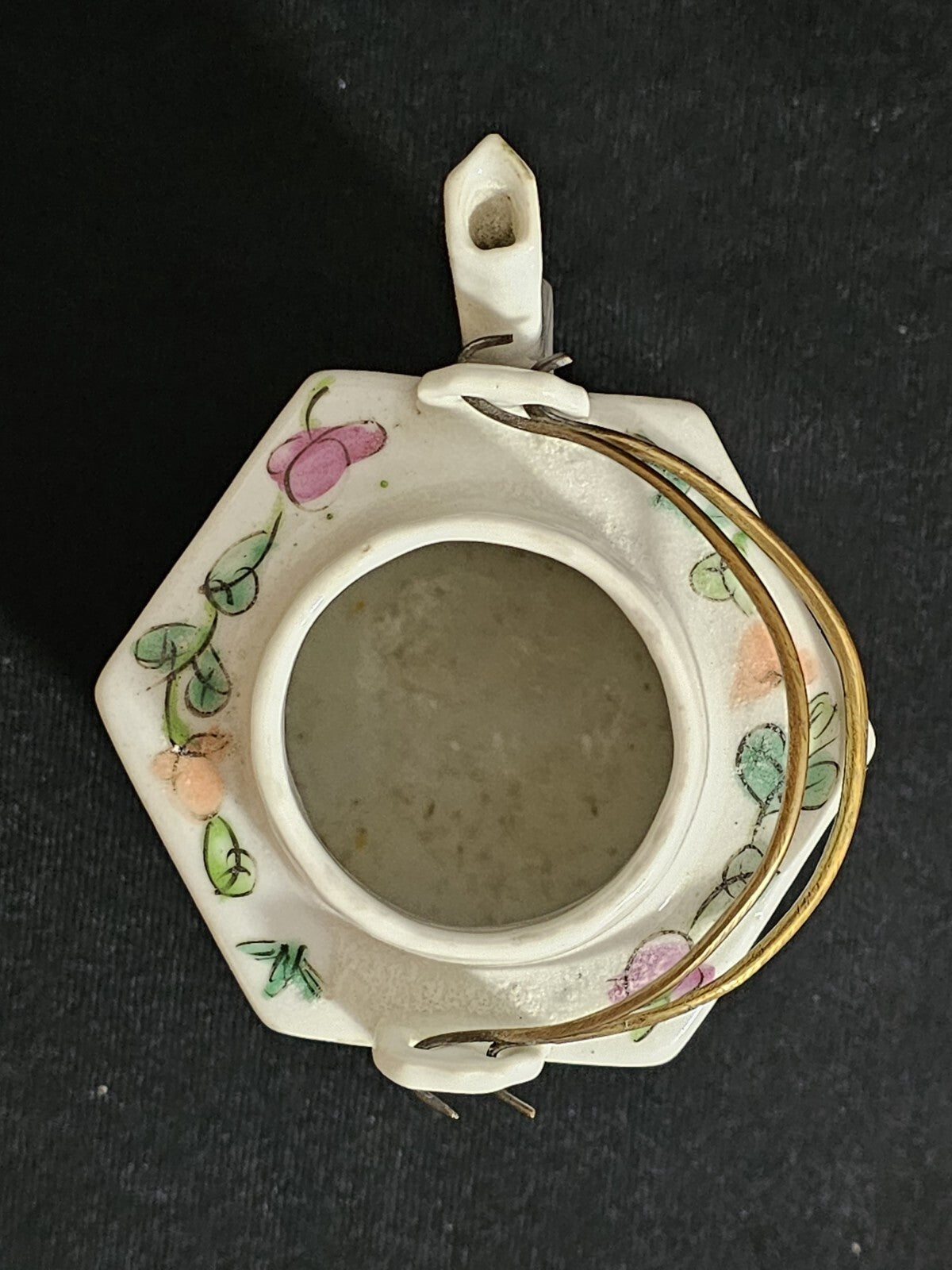 A Small Antique Chinese Porcelain Tea Pot 19thC Enamelled