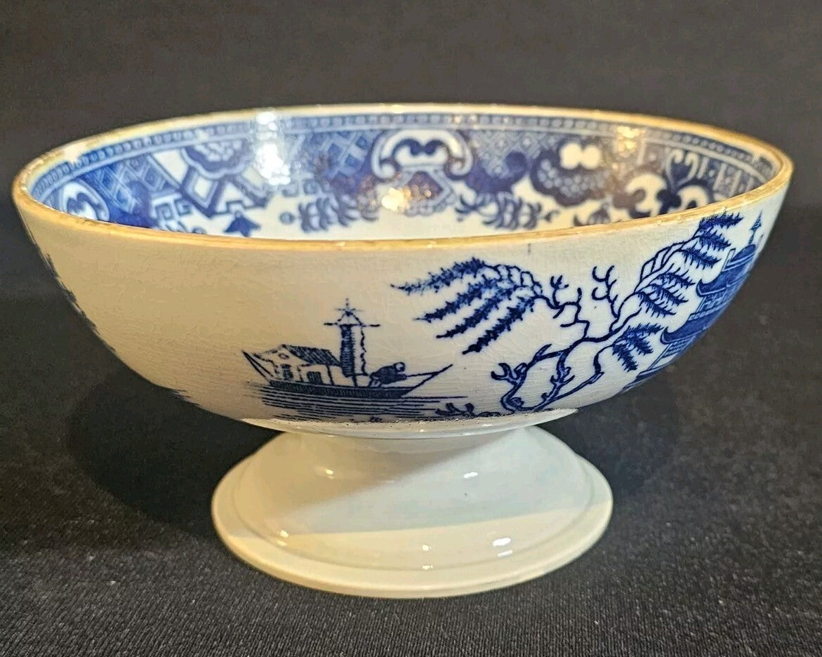 A Round Underglaze Blue Printed Pearlware Pedestal Bowl, C1800-10 A/F