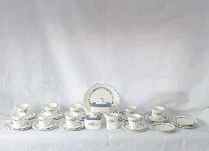 Royal Doulton tea service Pastorale pattern