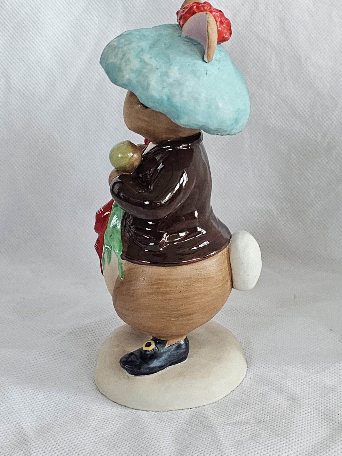 Peter Rabbit and Friends Benjamin Bunny Figurine A2451 by Frederick Warne & Co
