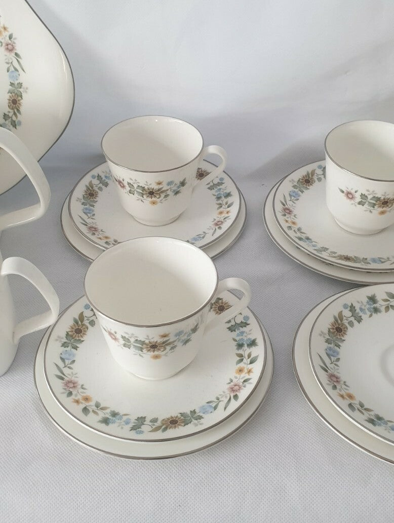 Royal Doulton tea service Pastorale pattern