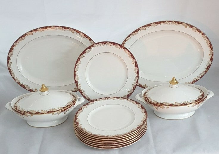 A Royal Doulton bone china Winthrop pattern service