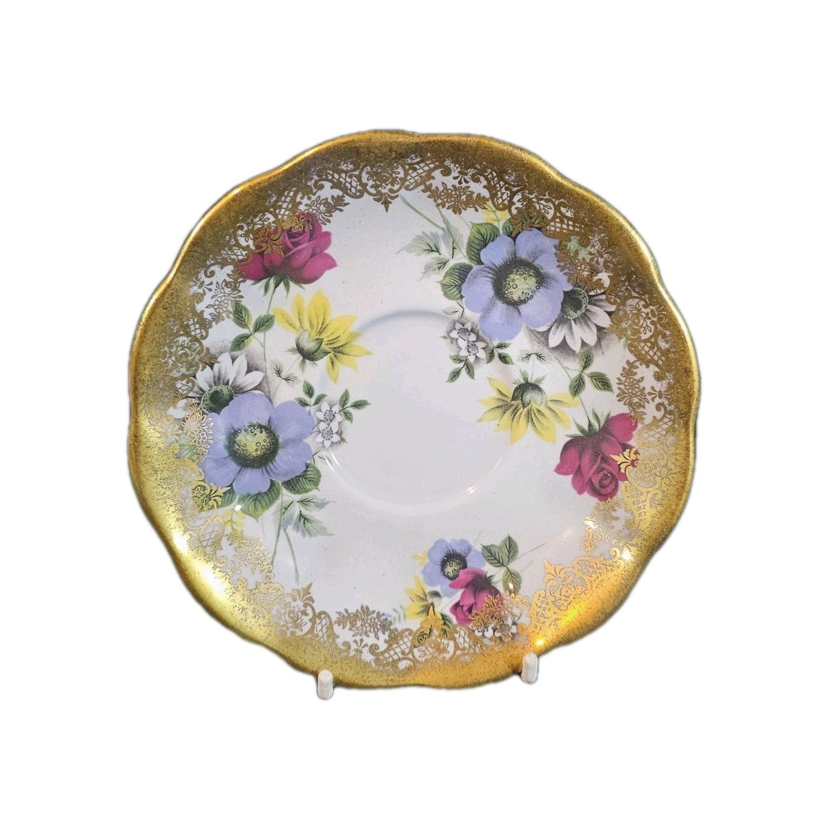 A Vintage Royal Albert Bone China Tea Cup & Saucer Portrait Series Pattern