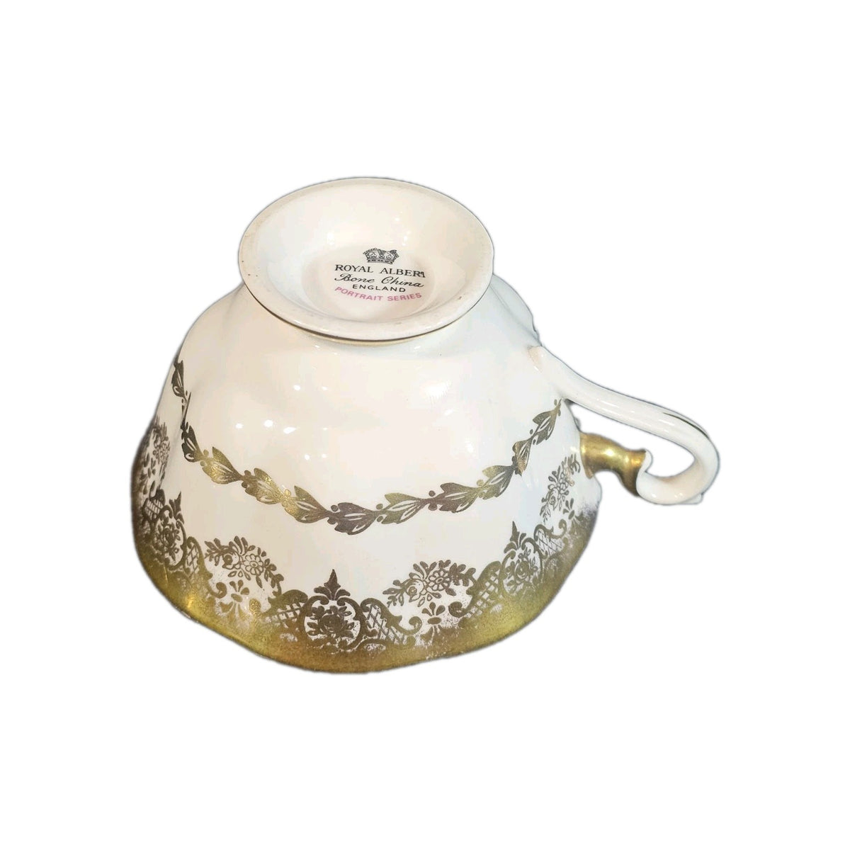 A Vintage Royal Albert Bone China Tea Cup & Saucer Portrait Series Pattern