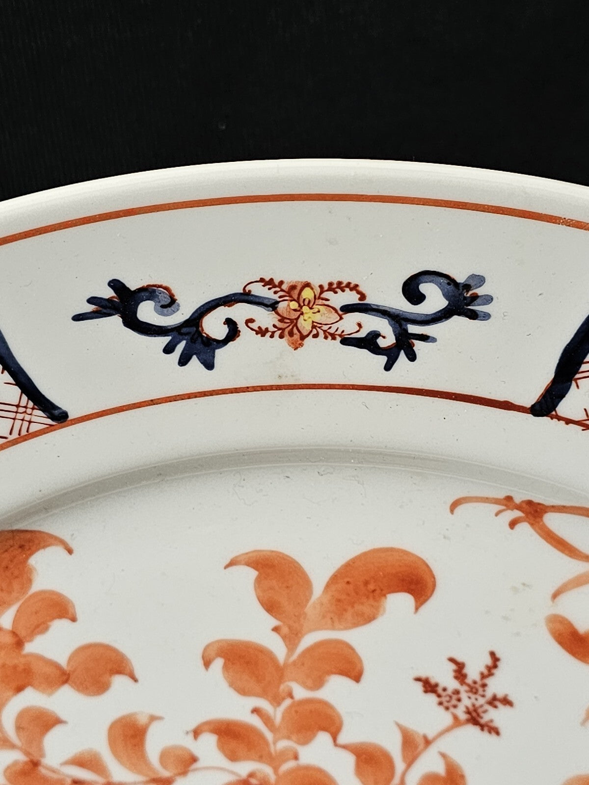 Early 20thC Japanese Porcelain Charger Decorated Centrally with a Flowering Tree