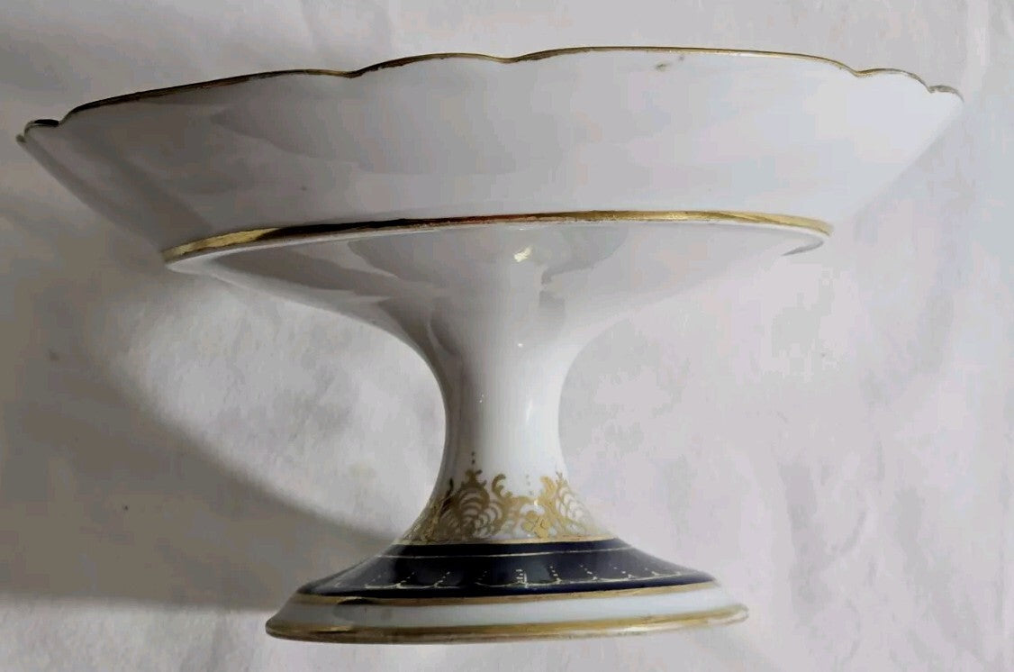 A 19thC German Porcelain Tazza Dish, Hand Painted with Lovers