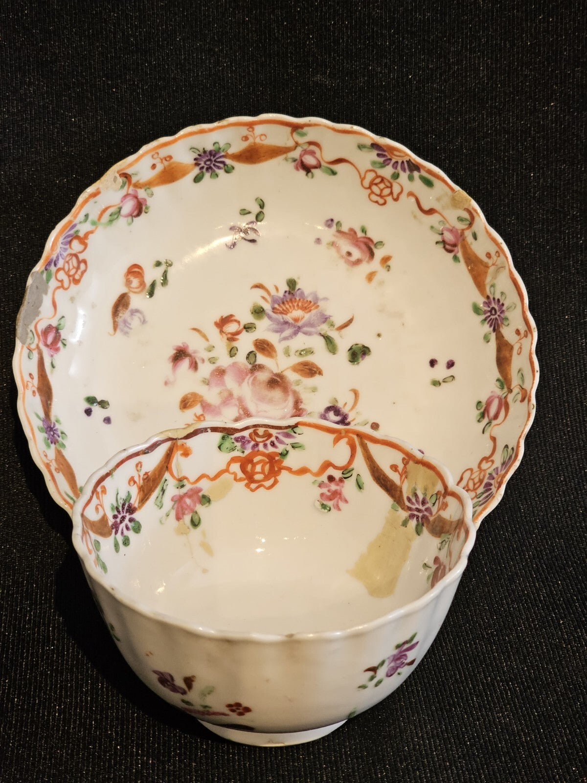 An Antique 18thC Chinese Export Famille Rose Tea Bowl & Saucer A/F
