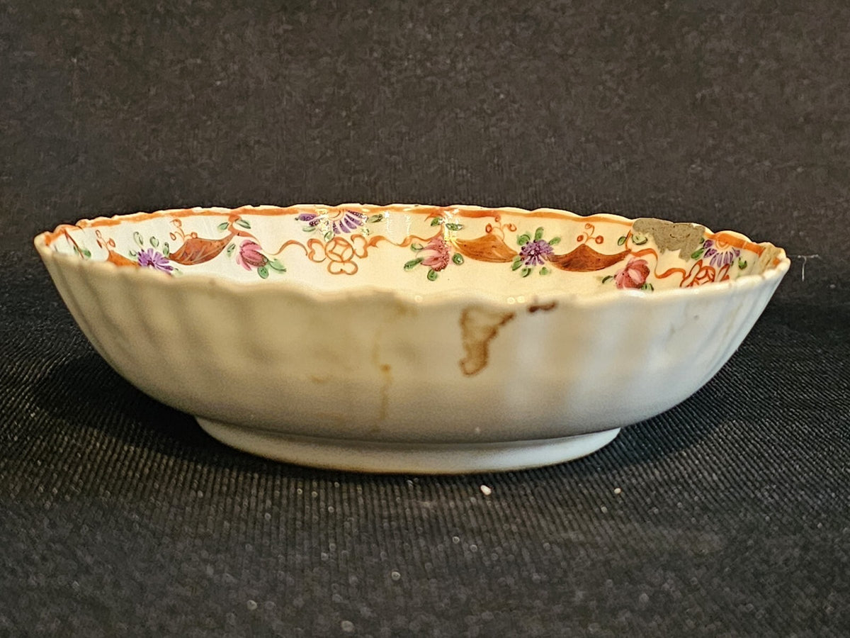 An Antique 18thC Chinese Export Famille Rose Tea Bowl & Saucer A/F