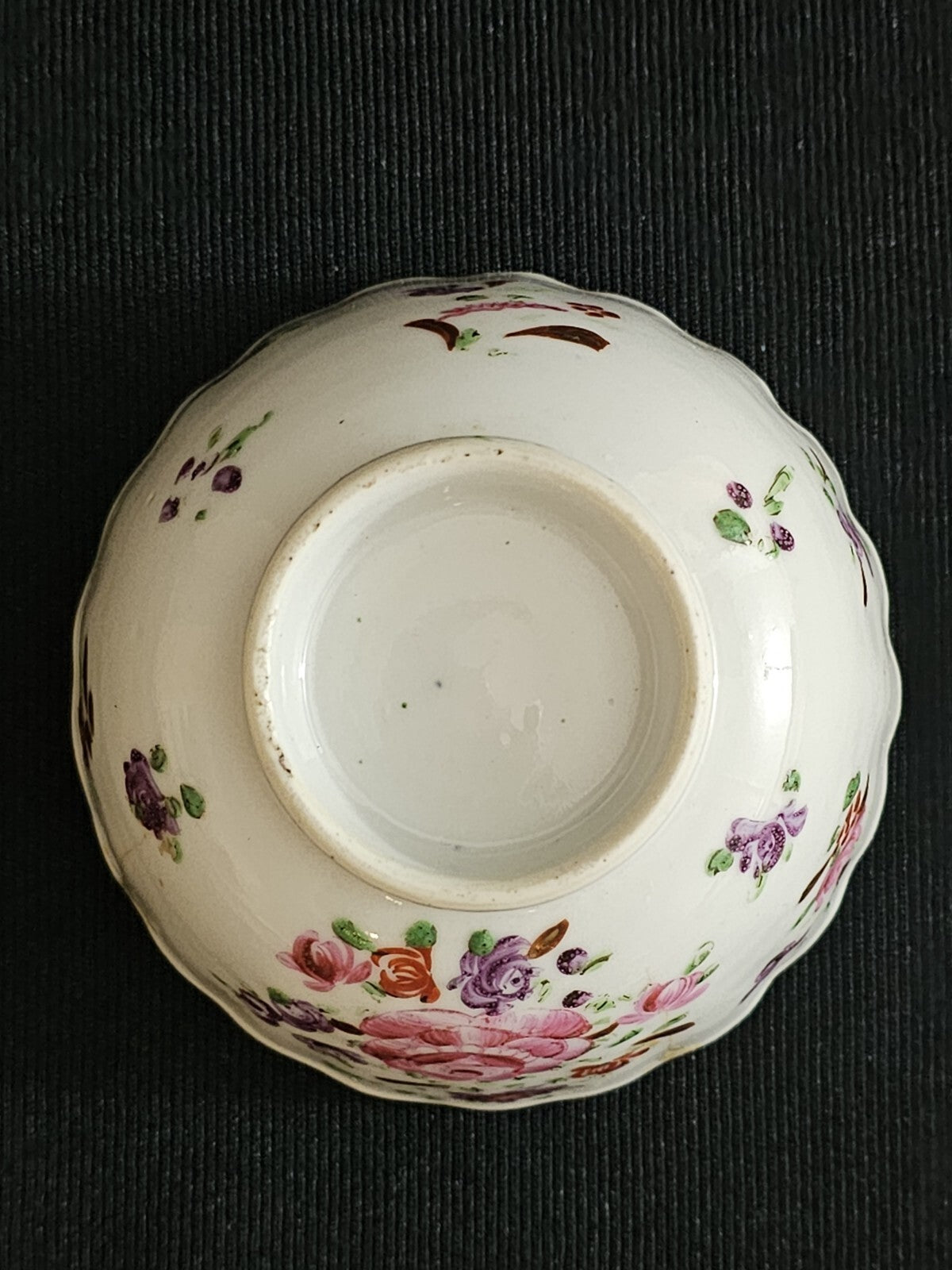 An Antique 18thC Chinese Export Famille Rose Tea Bowl & Saucer A/F