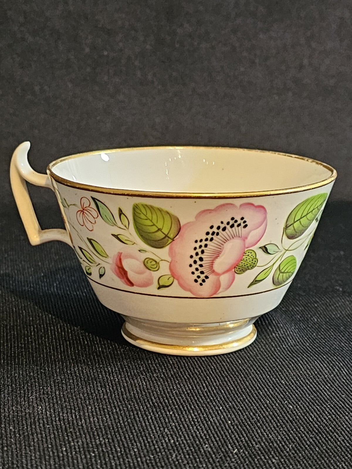 An Early 19thC English Porcelain Tea Cup, Hand Painted with Flowers