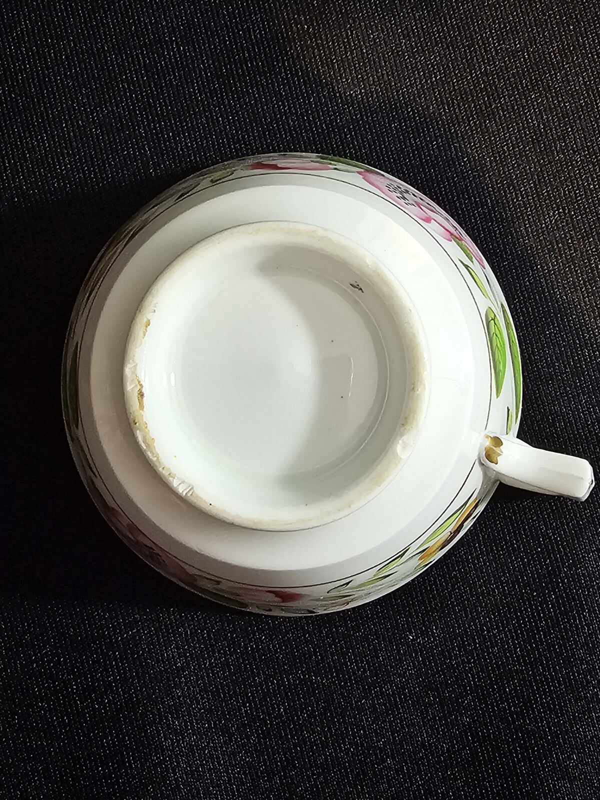 An Early 19thC English Porcelain Tea Cup, Hand Painted with Flowers