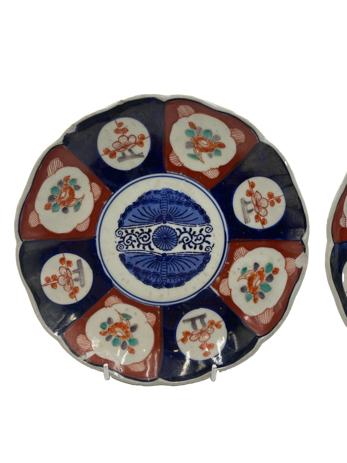 A Pair of Japanese Imari Porcelain Dishes Meiji Period 19thC