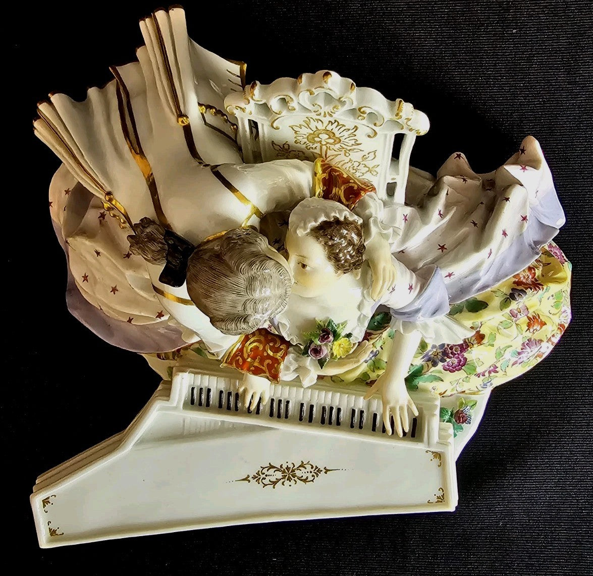 Antique Meissen Porcelain Clavichord Piano Figure Group C1860 Model 186