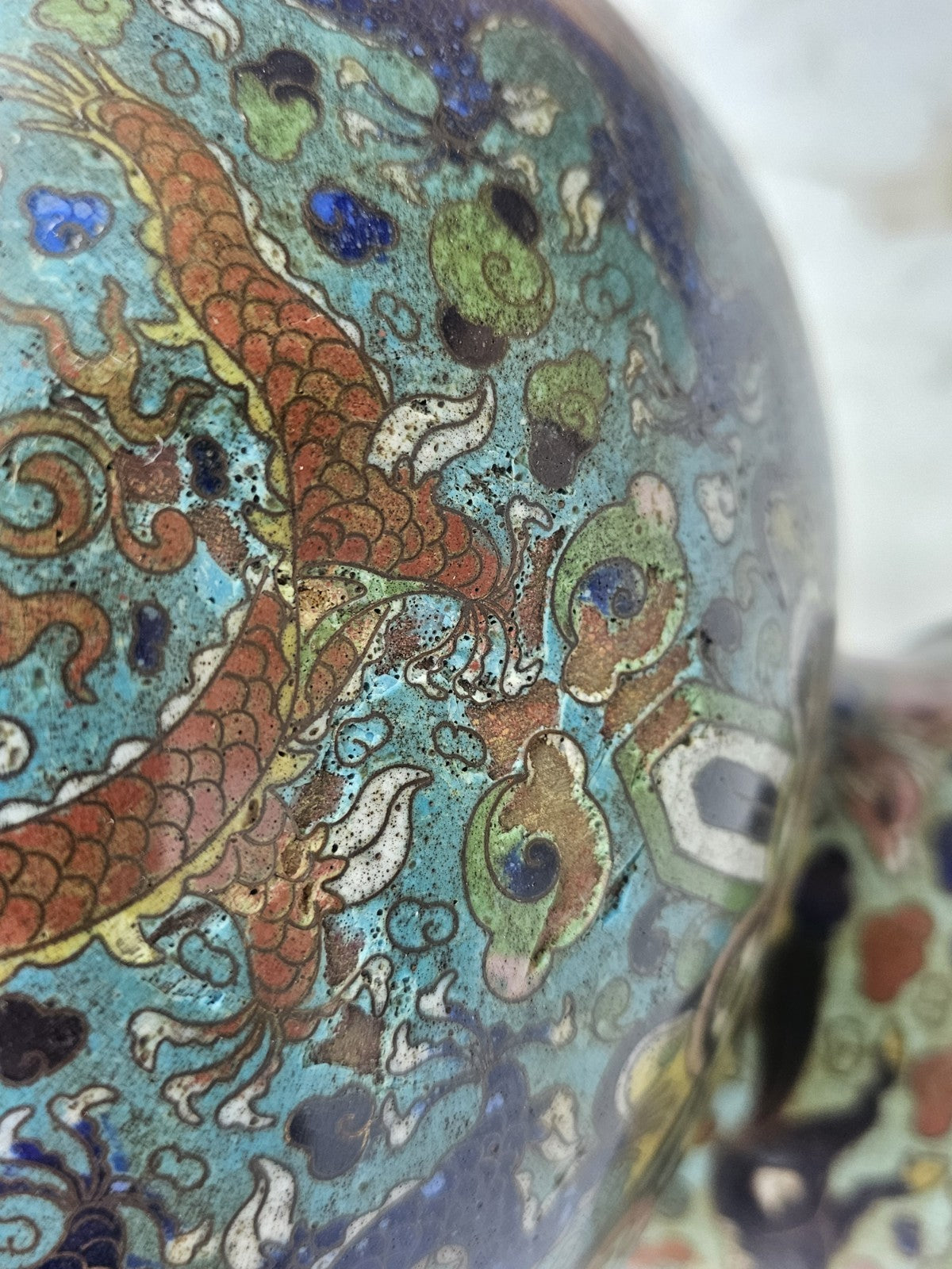 Antique Chinese Cloisonné Enamel Dragon Vase Qing Dynasty 15.4 in