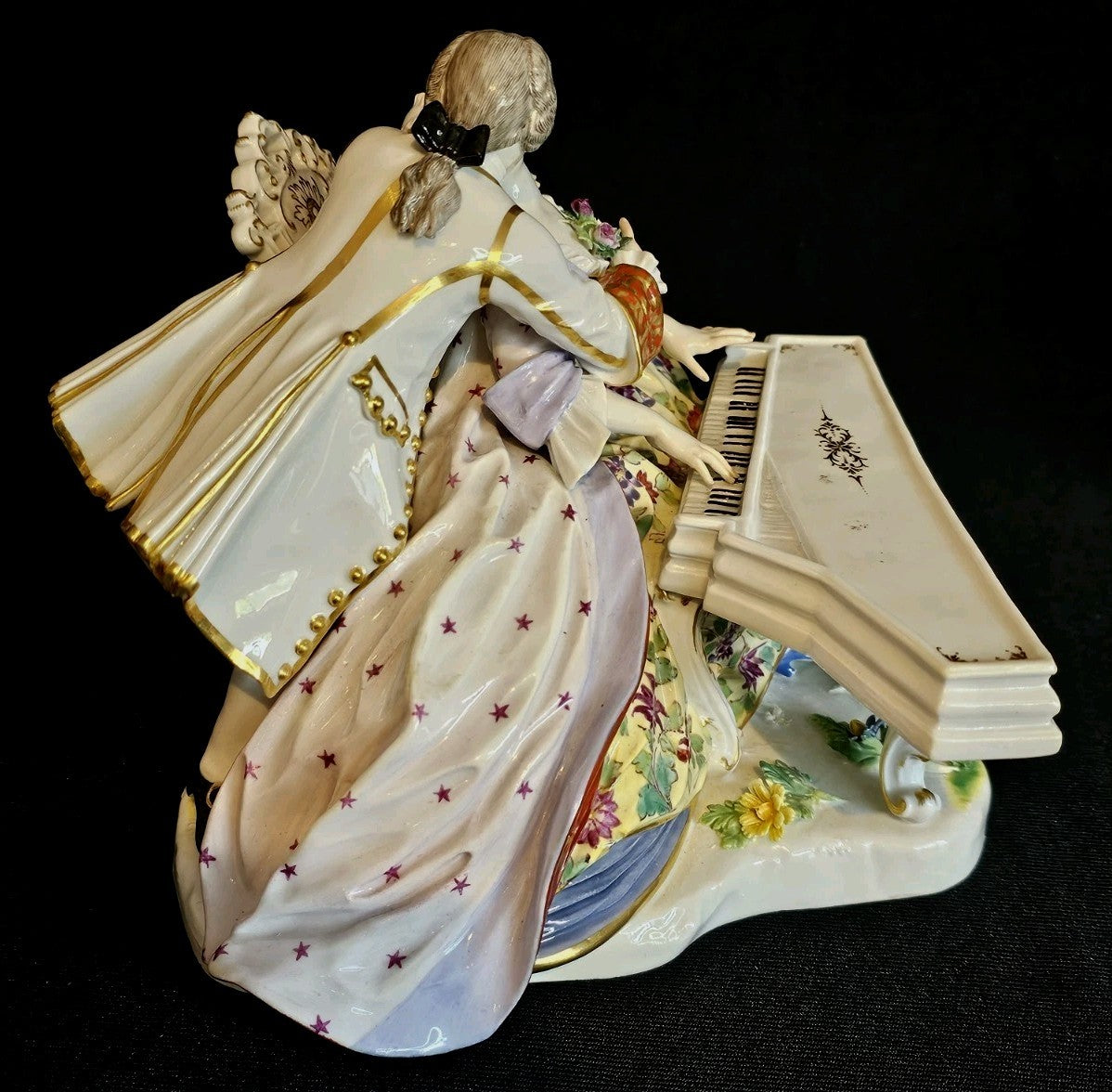 Antique Meissen Porcelain Clavichord Piano Figure Group C1860 Model 186